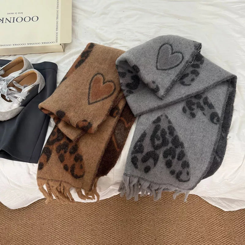 Leopard Heart Warm Scarf -