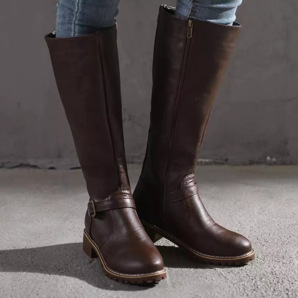 Round Toe Block Heels Boots - Dark Brown