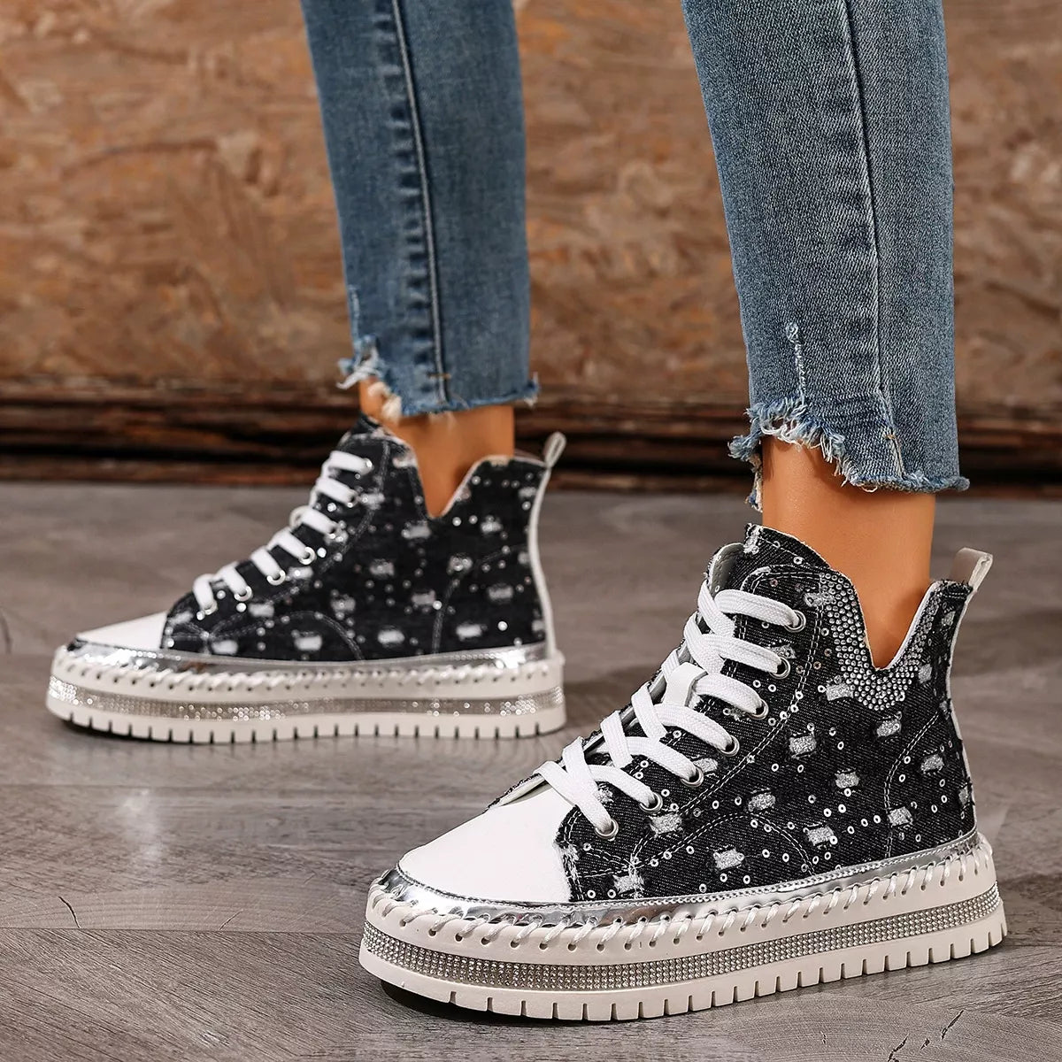 Lace Up Platform Sneakers -