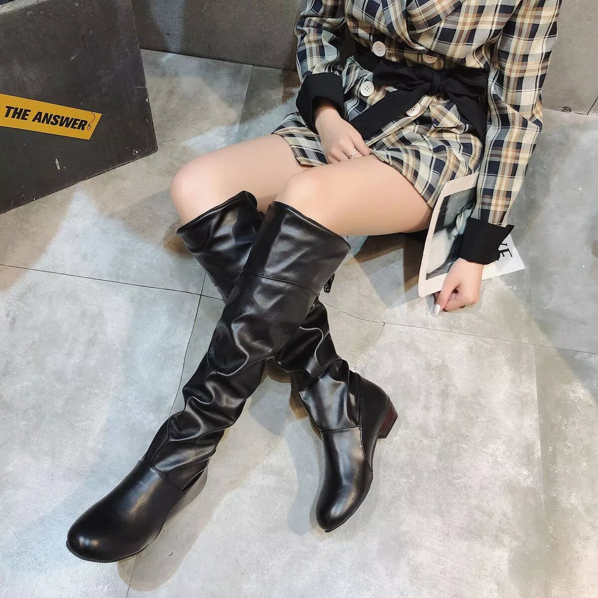 Round Toe Low Heel Boots -
