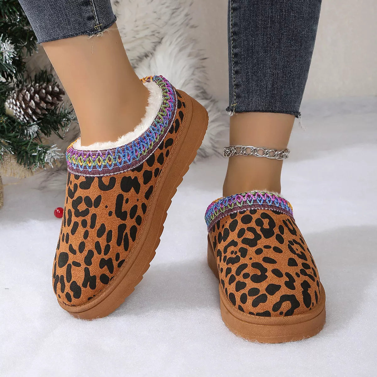 Leopard Print Plush Lined Warm Slip-Ons - Brown