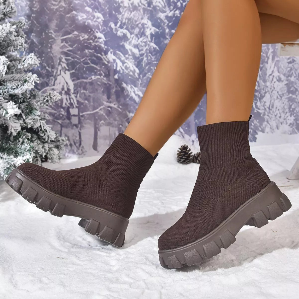 Round Toe Block Heels Boots - Chocolate