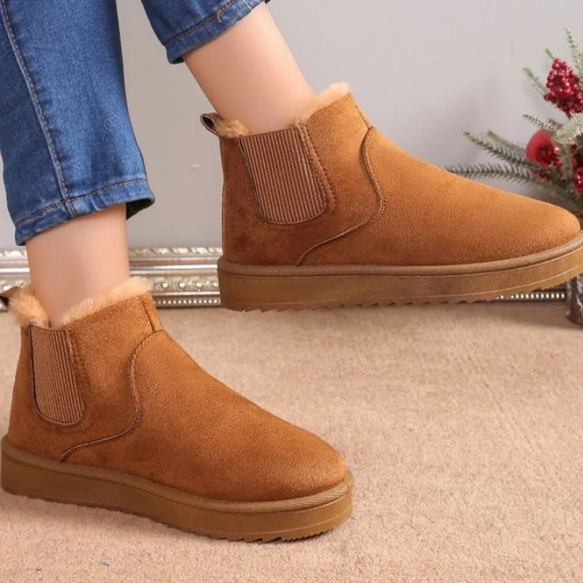 Round Toe Platform Boots - Brown