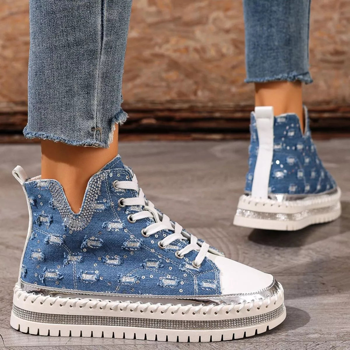 Lace Up Platform Sneakers -