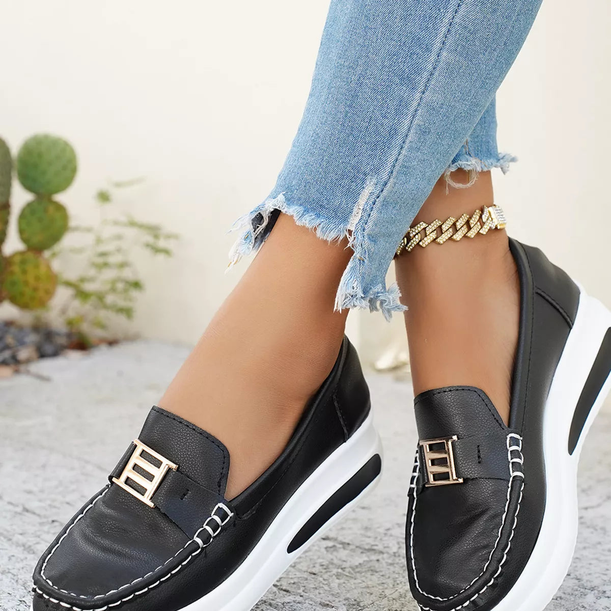 Metal Buckle Round Toe Slip-Ons -