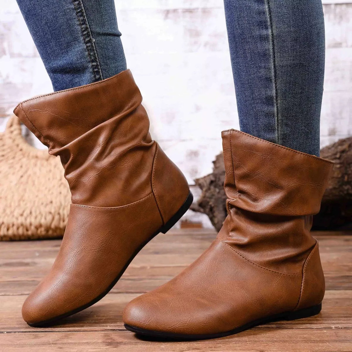 Flat Ankle Boots -