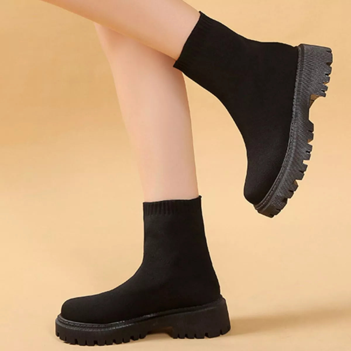 Round Toe Block Heels Boots -