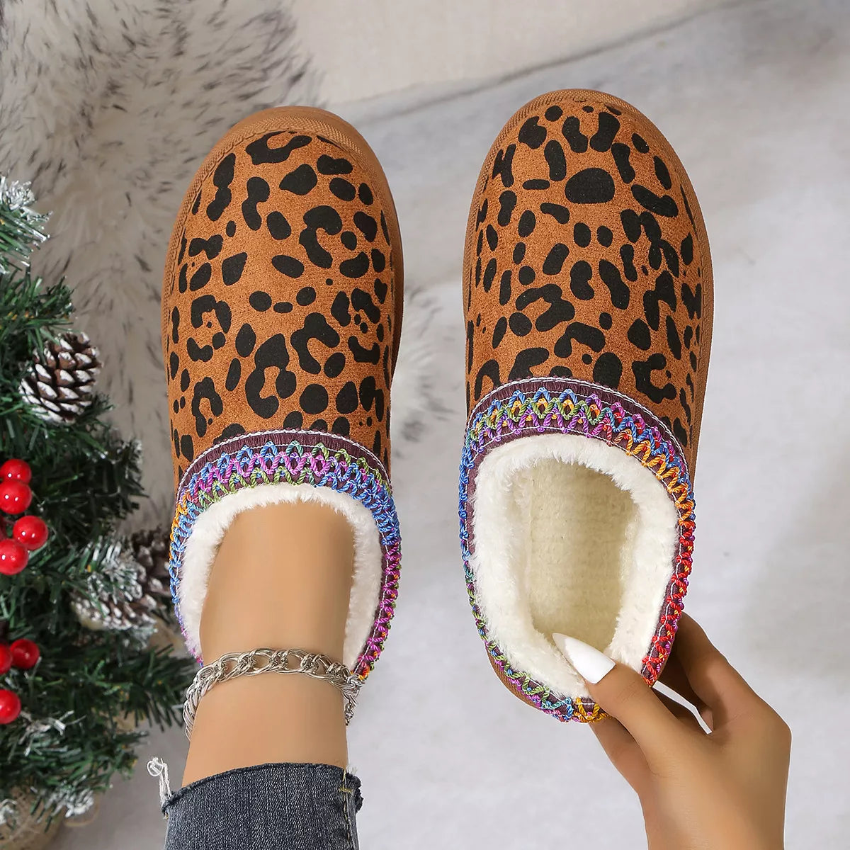Leopard Print Plush Lined Warm Slip-Ons -