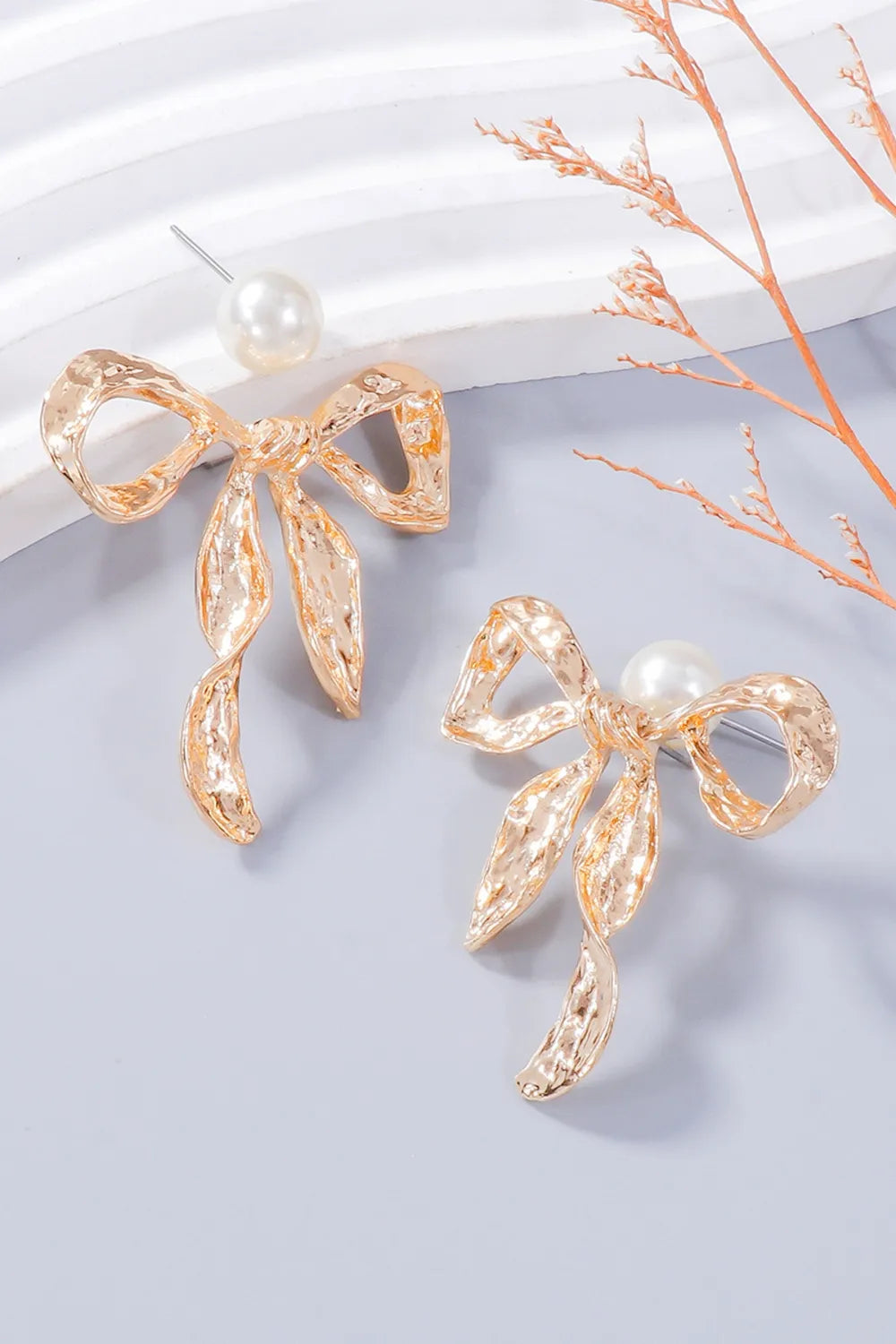 Synthetic Pearl Bow Necklace and Bow Earrings Jewelry Set -