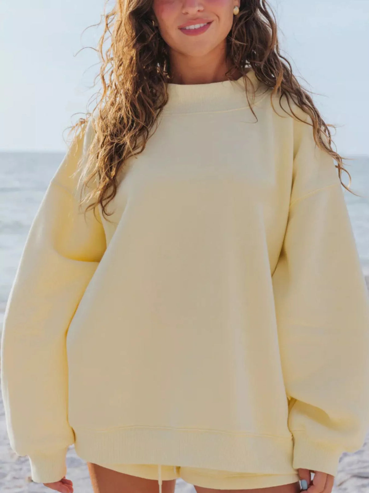Relaxed Fit Round Neck Sweatshirt and Shorts Set -