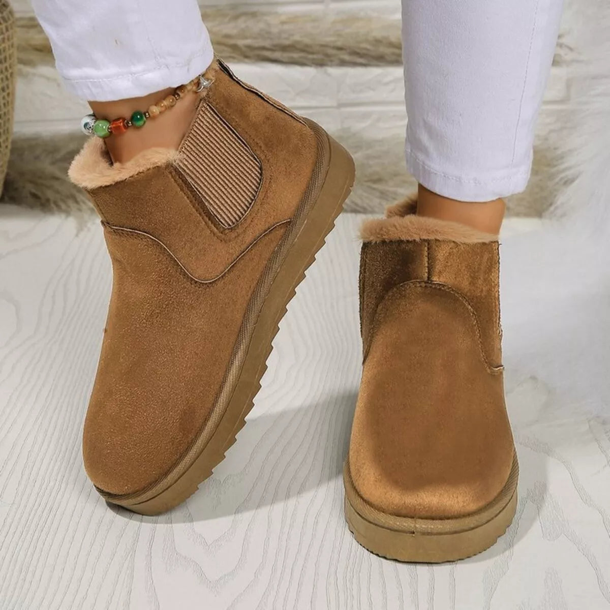 Round Toe Platform Boots - Brown