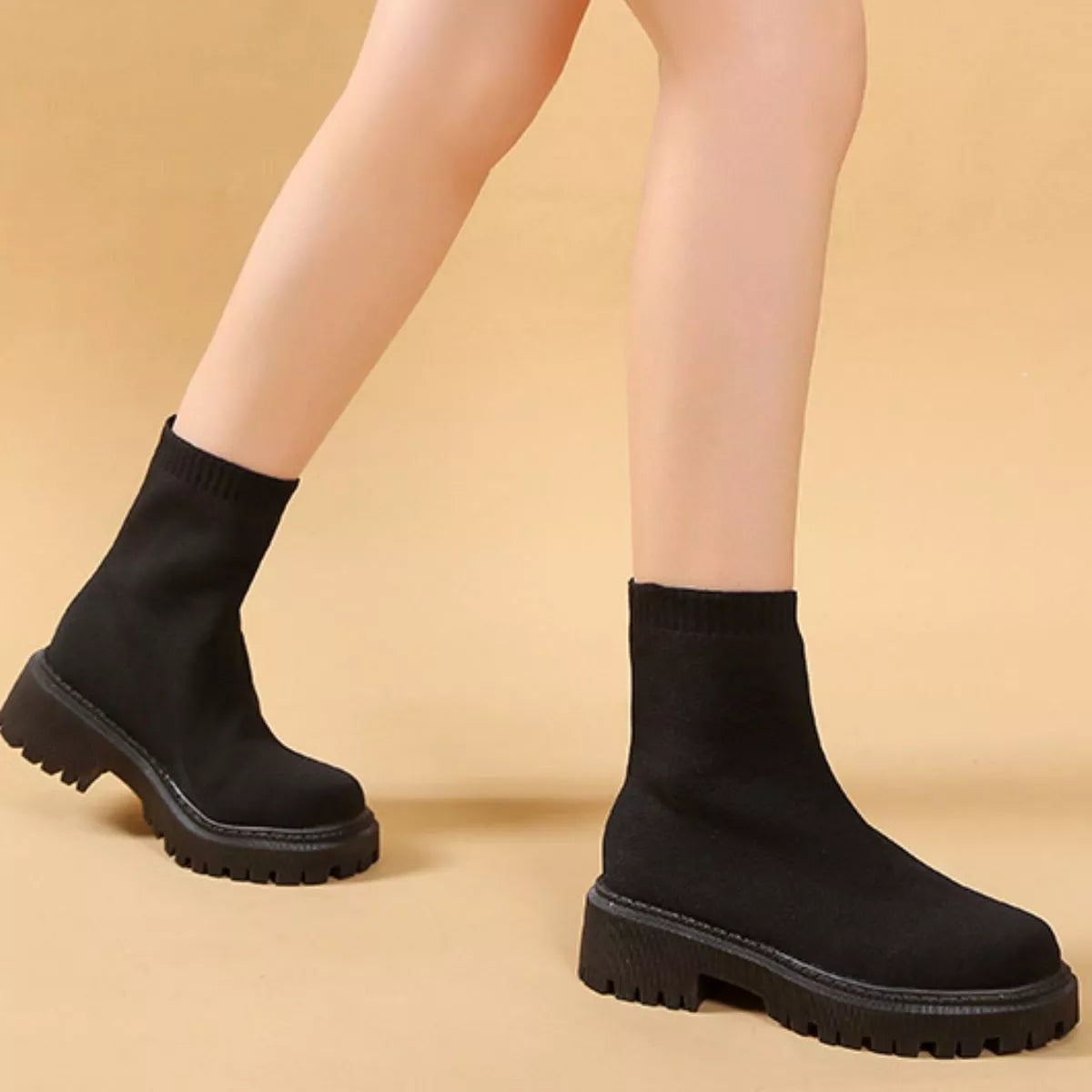 Round Toe Block Heels Boots -