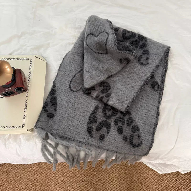 Leopard Heart Warm Scarf -