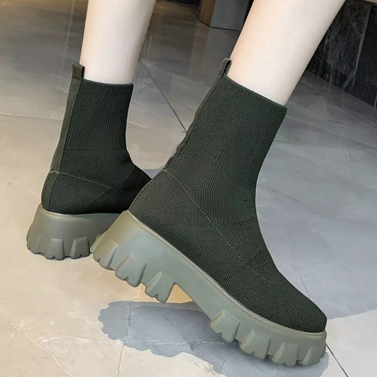 Round Toe Block Heels Boots -