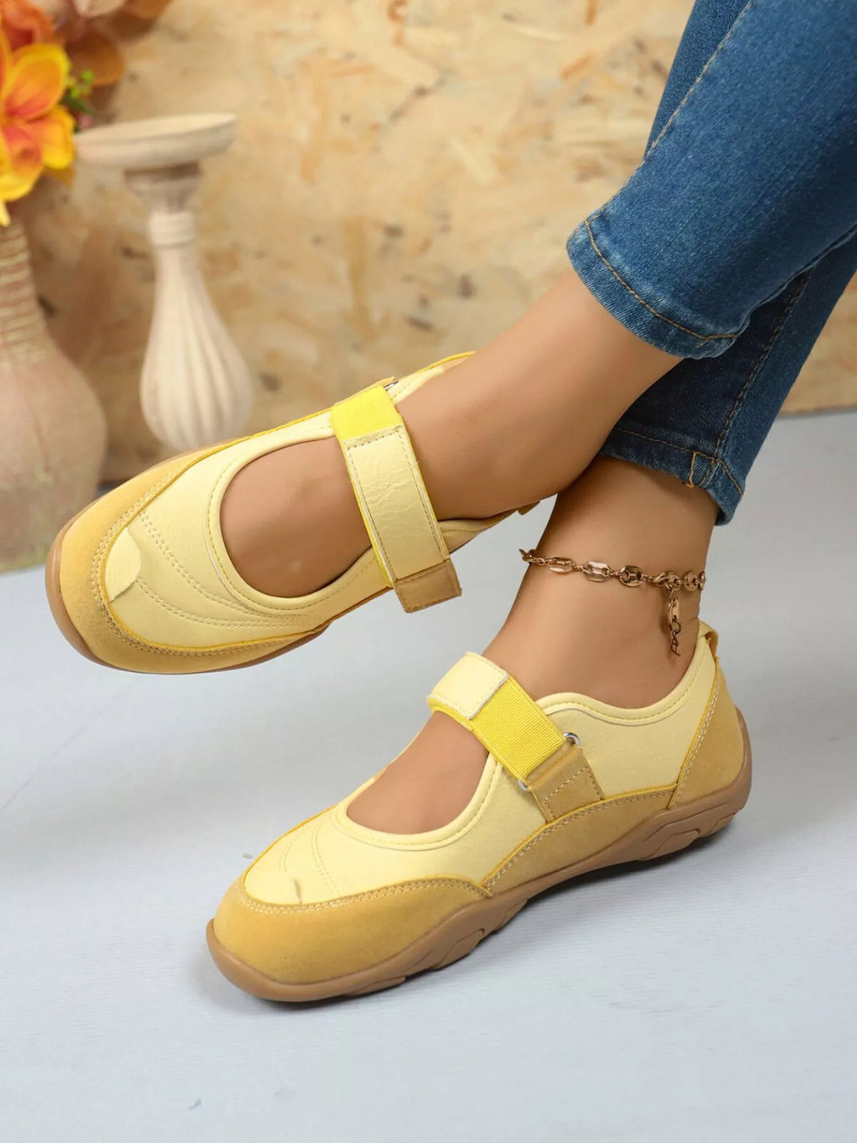 Round Toe Flats Velcro Strap Loafers -