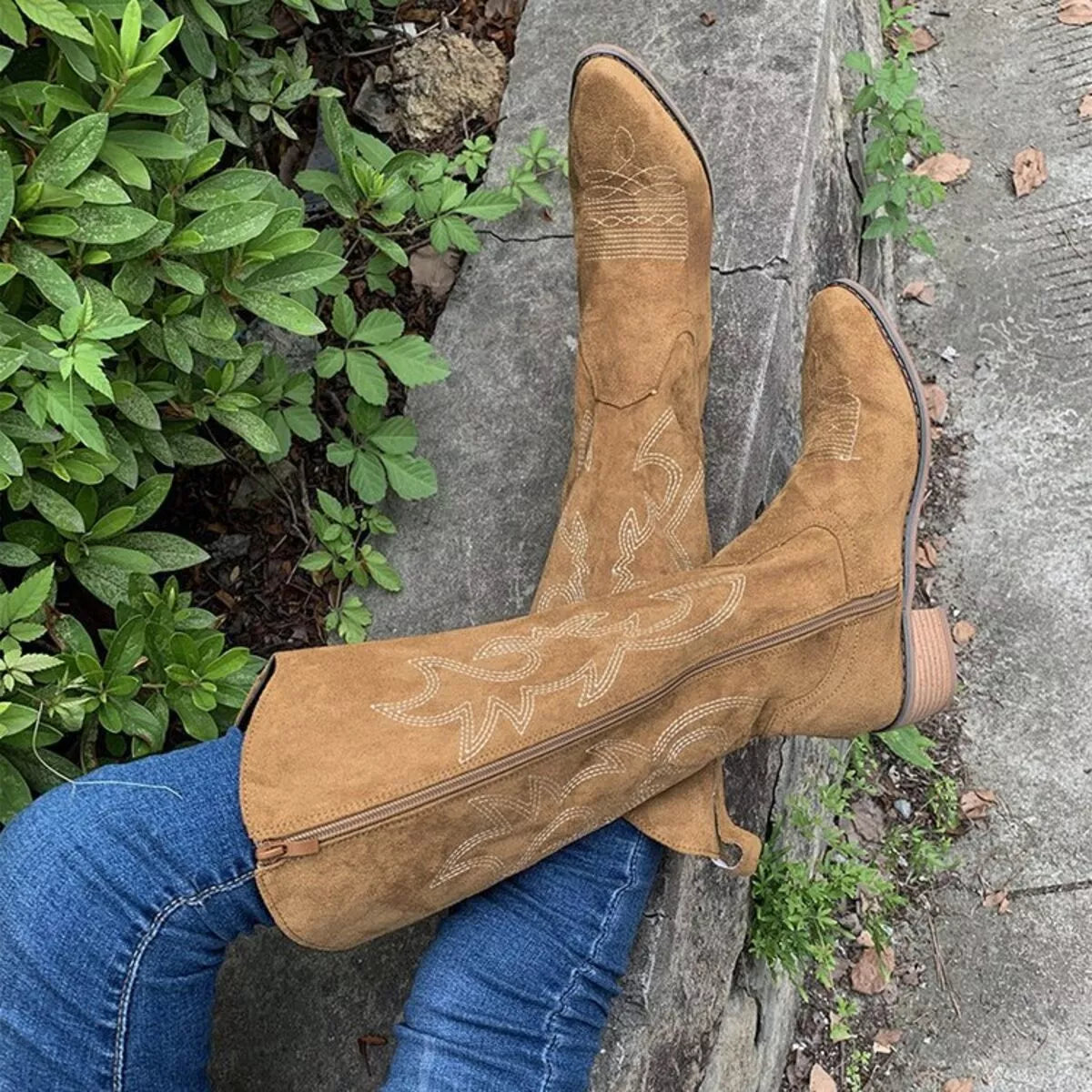 Point Toe Block Heels Boots -