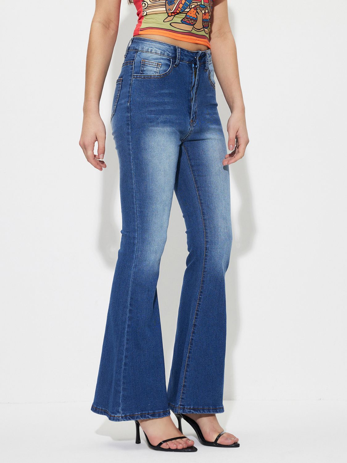 Mid-Rise Waist Bootcut Jeans - Medium