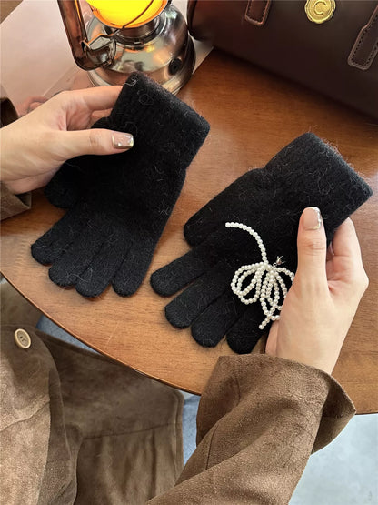 Pearl Embellished Knit Gloves - Black One Size