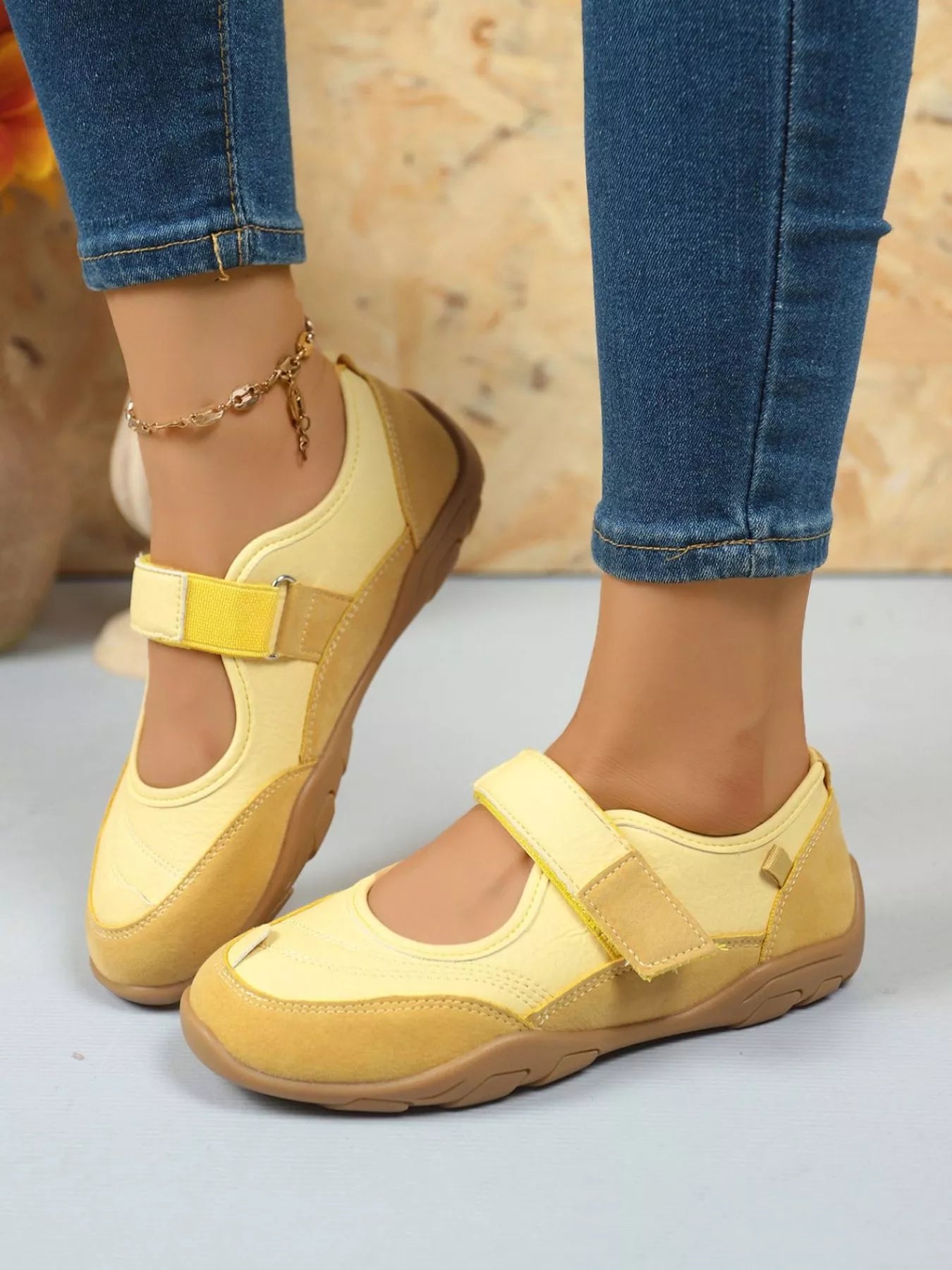 Round Toe Flats Velcro Strap Loafers -