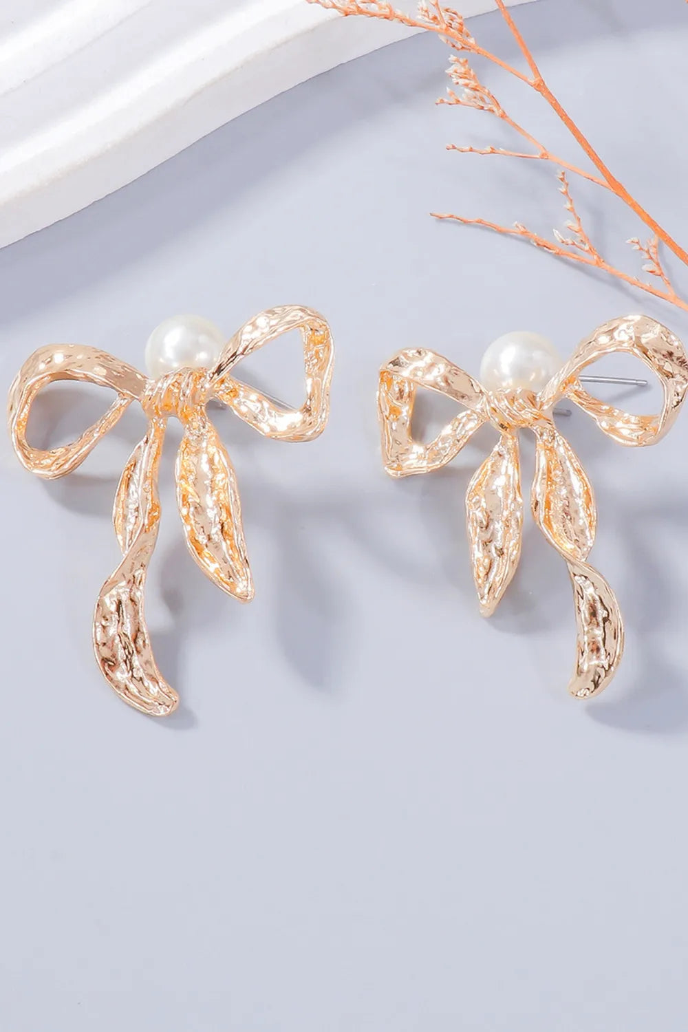 Synthetic Pearl Bow Necklace and Bow Earrings Jewelry Set -