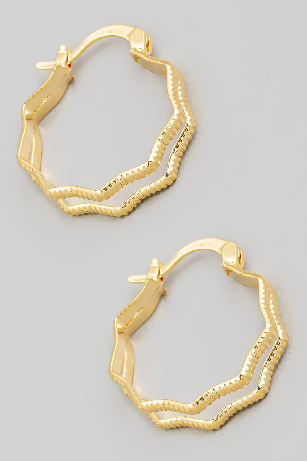 Double Wavy Pincatch Hoop Earrings