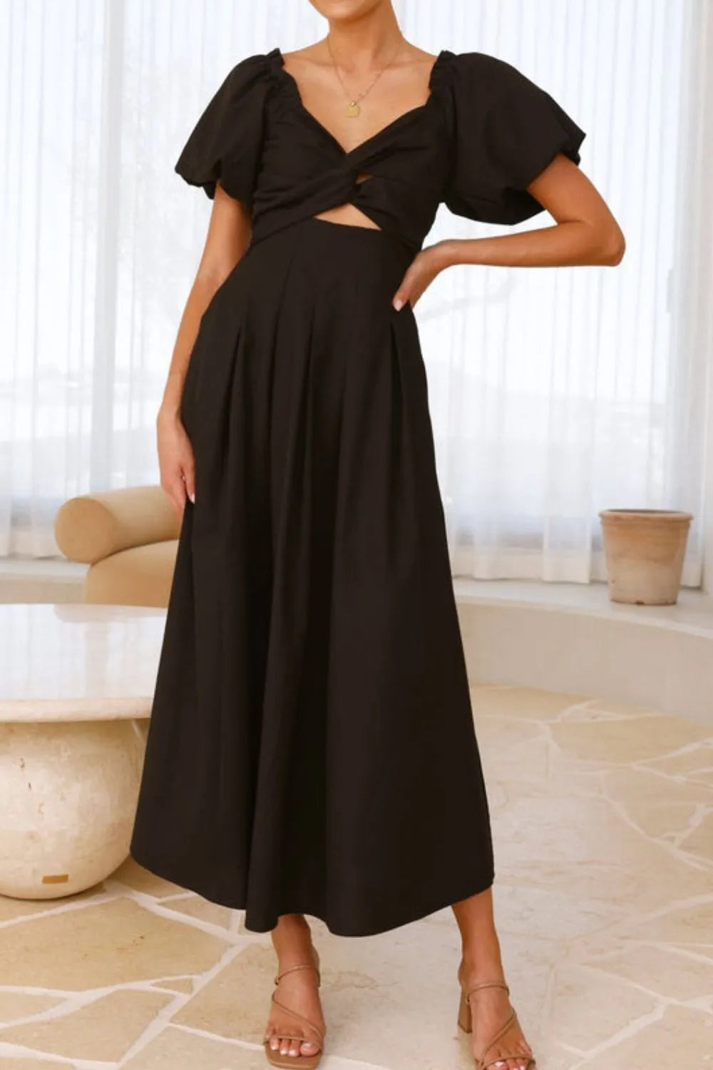 Sweetheart Neck Puff Sleeve Dress -