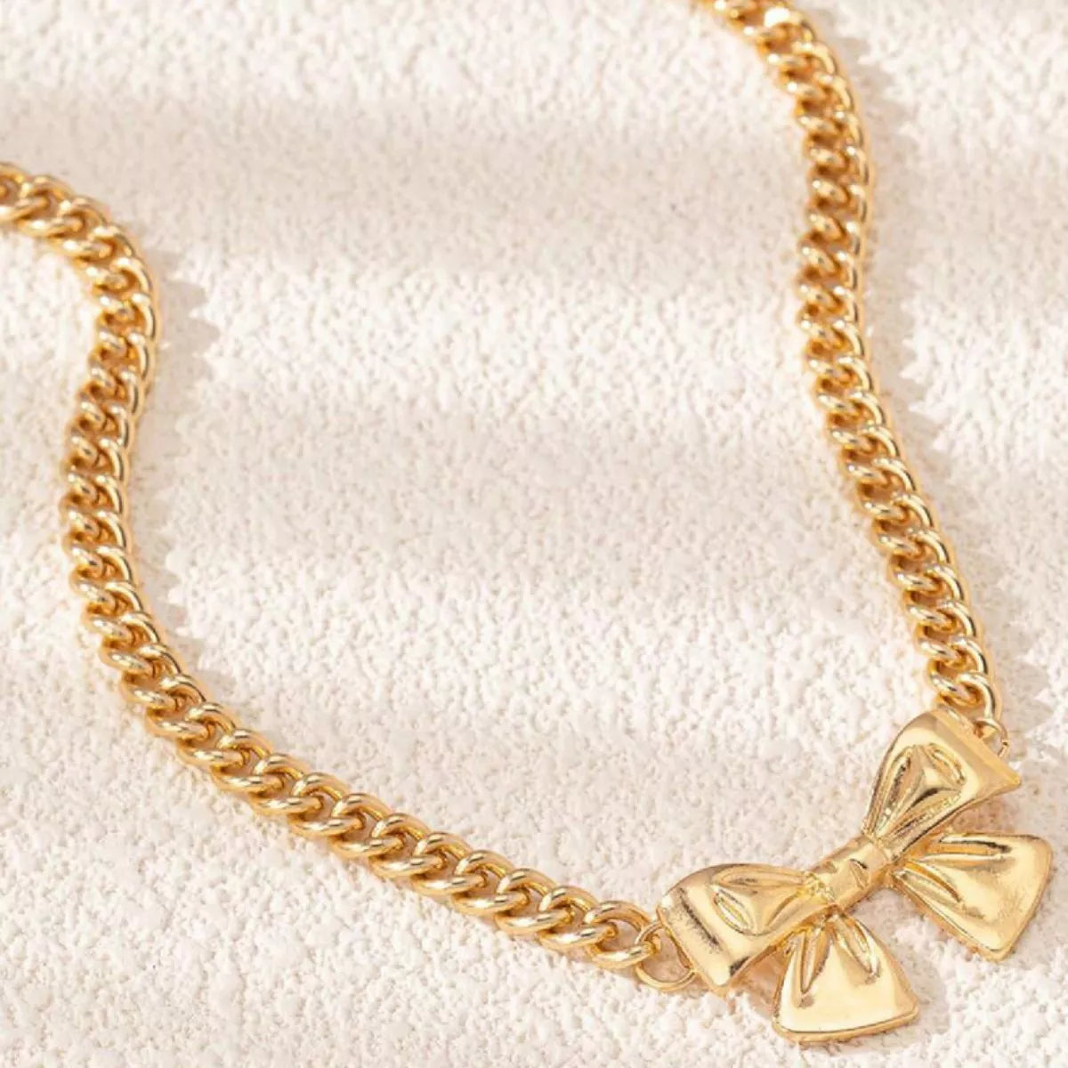 Bowknot Chain Necklace -