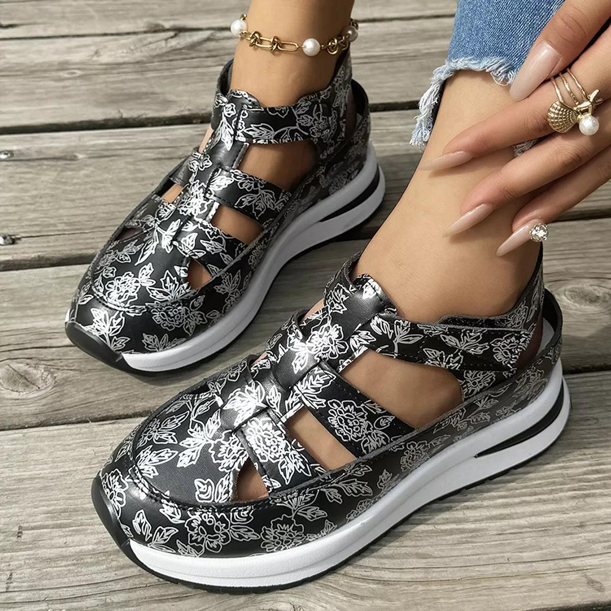 Cutout Velcro Sandals - Black