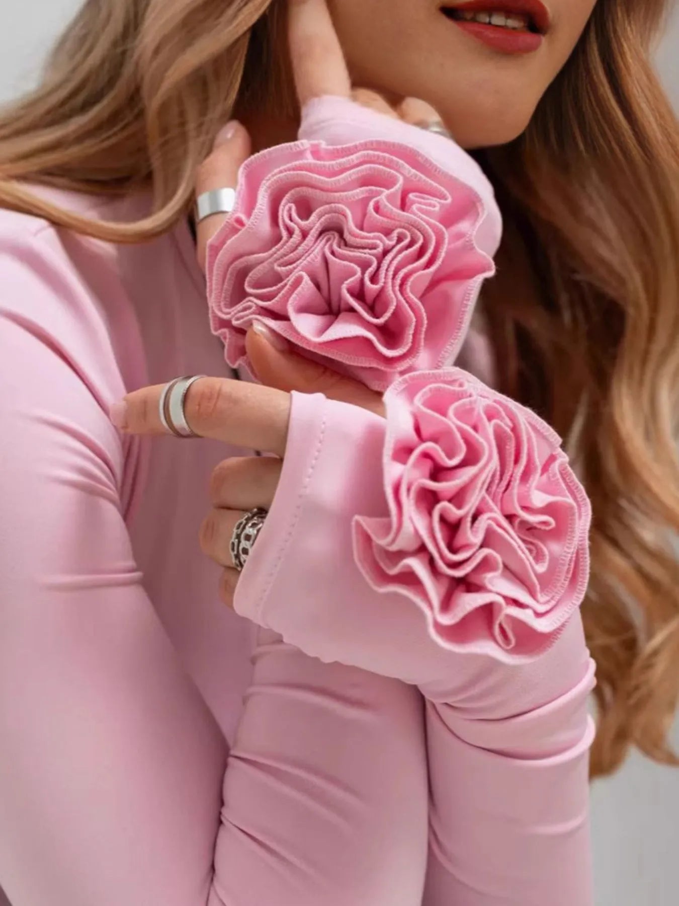 Flower Round Neck Long Sleeve T-Shirt - Blush Pink