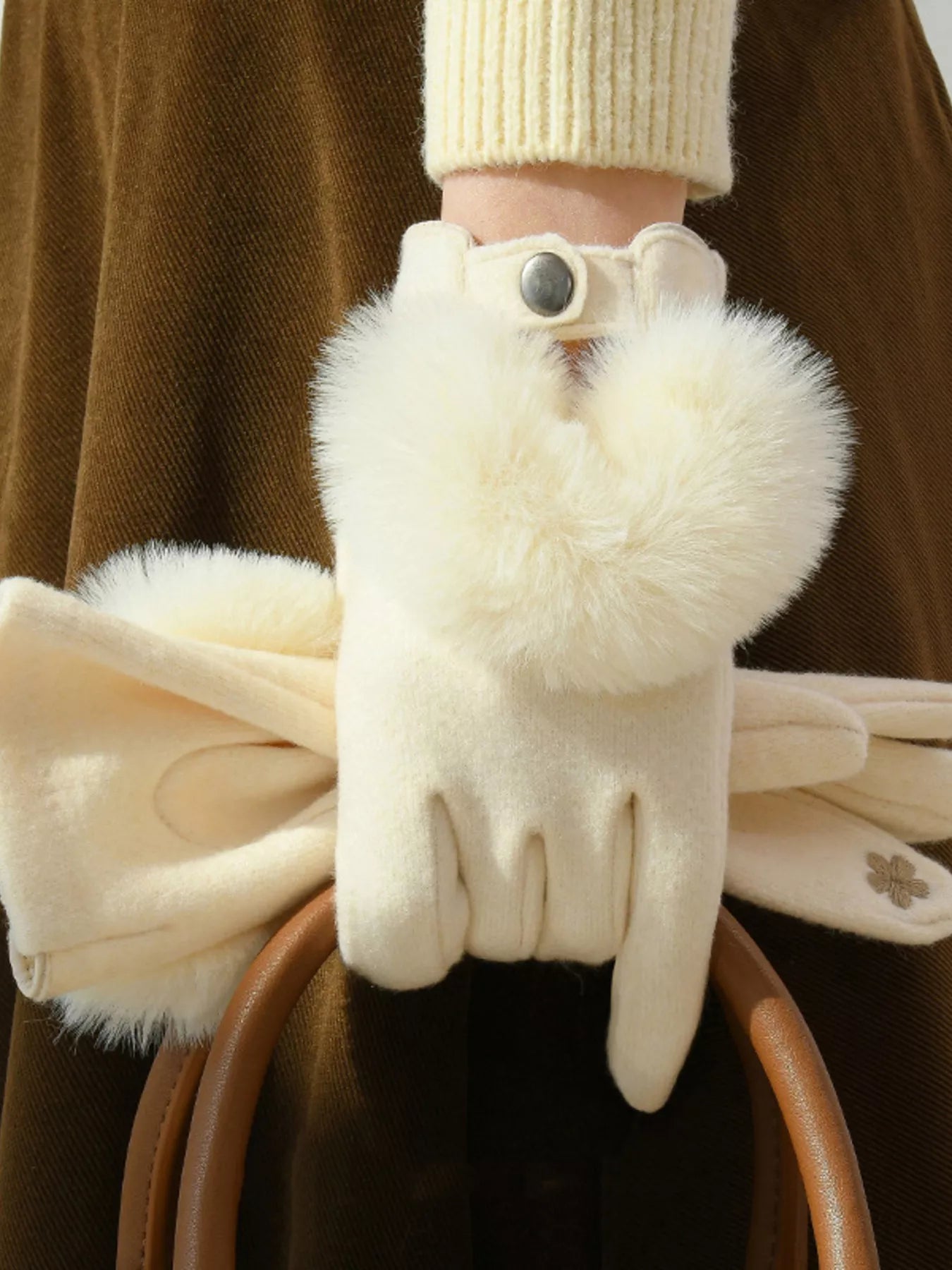 Faux Fur Cuff Gloves - White One Size