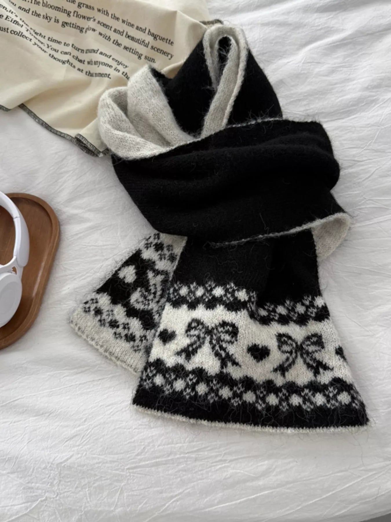 Warm Knitted Bowknot Scarf - Black One Size