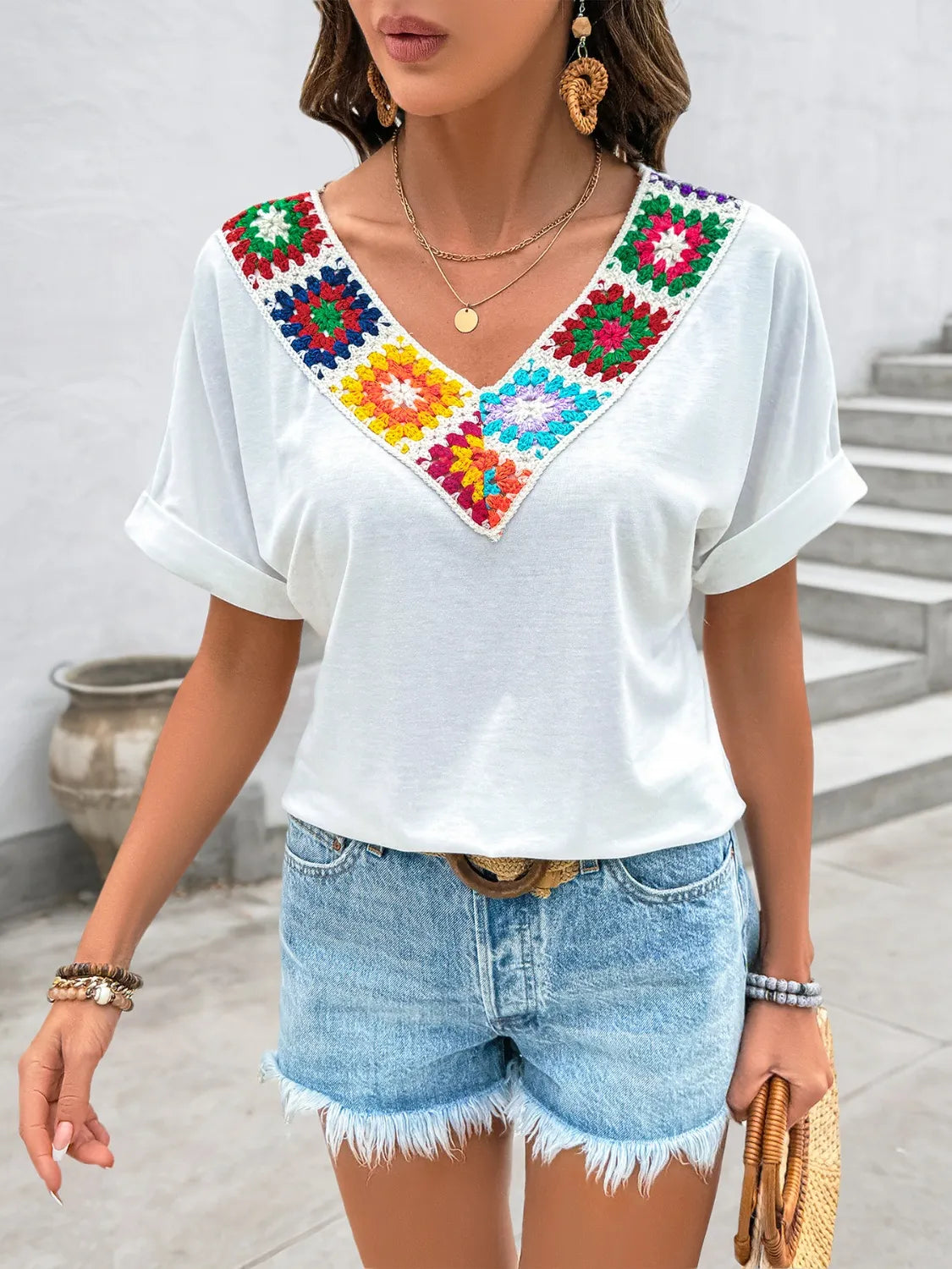 Contrast V-Neck Short Sleeve Top -