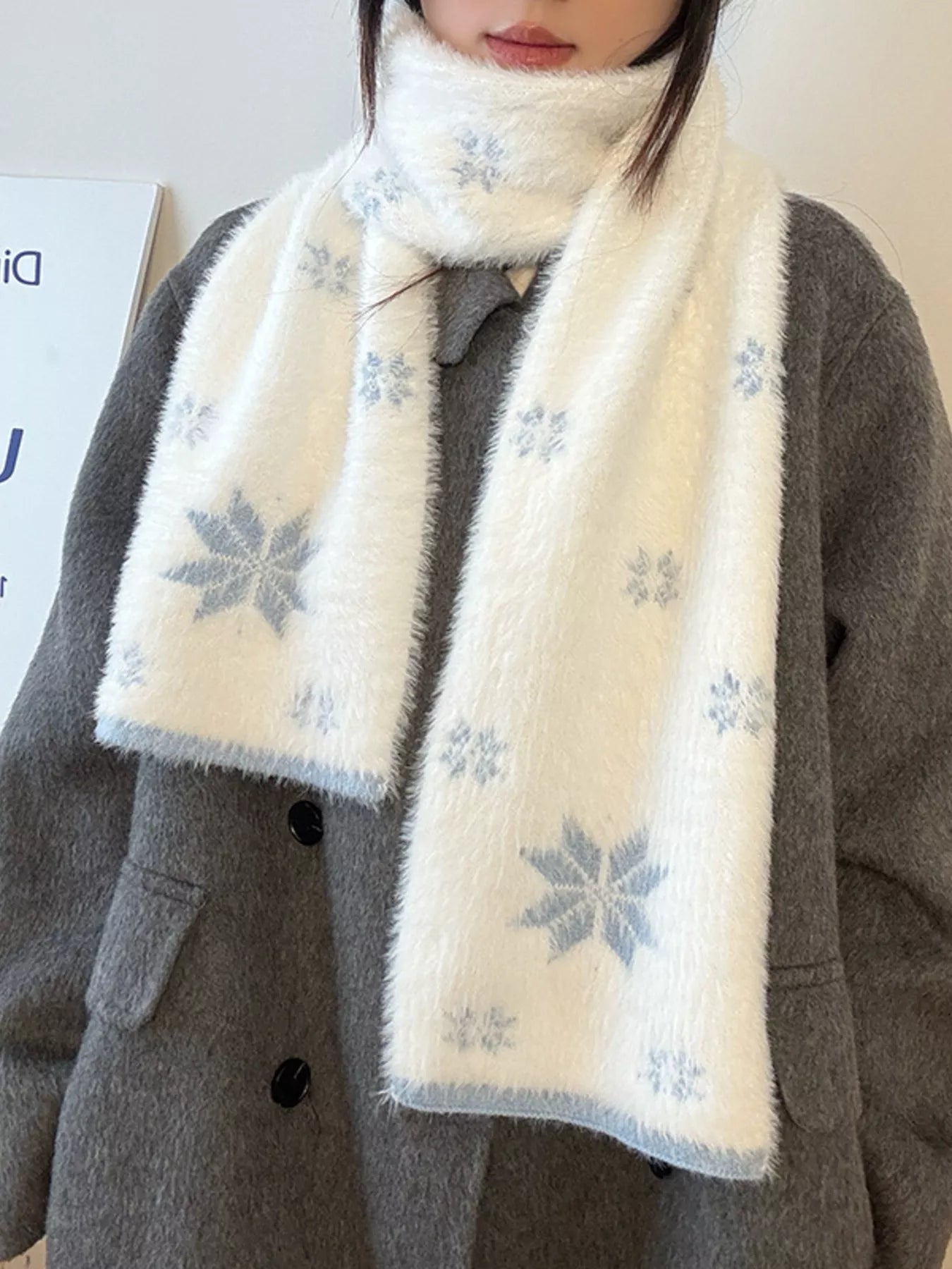 Fluffy Snowflake Pattern Winter Scarf - Blue One Size