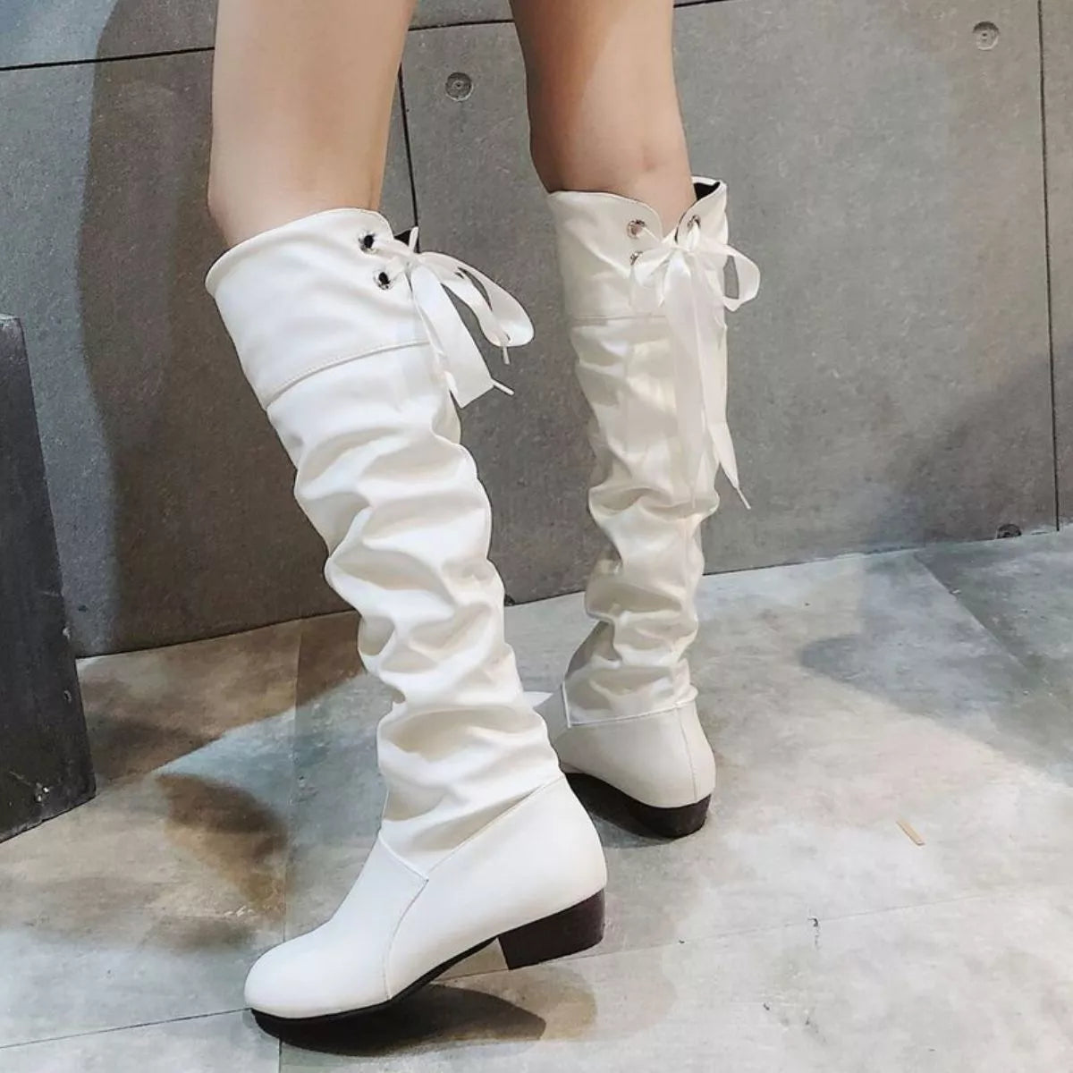 Round Toe Low Heel Boots -