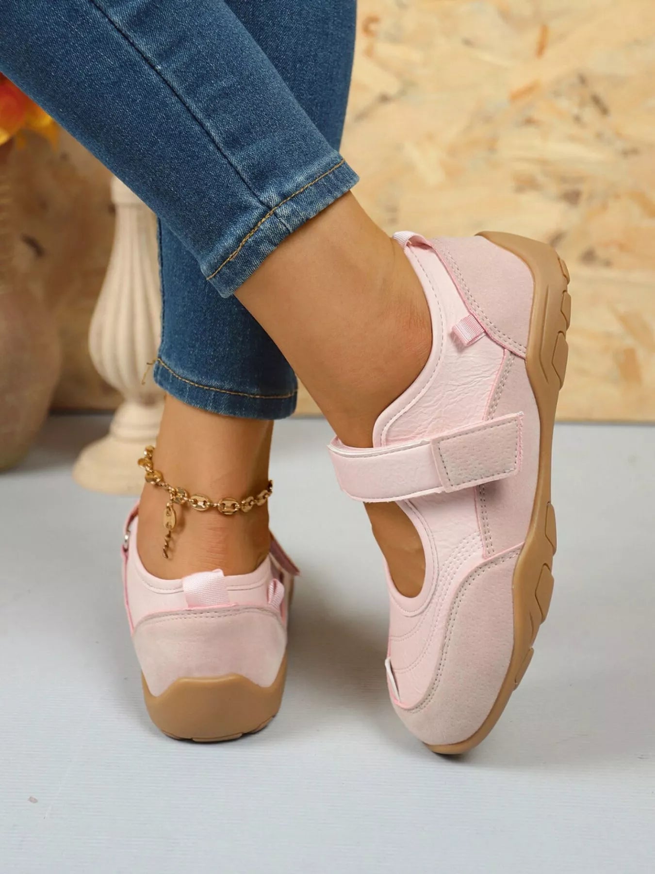 Round Toe Flats Velcro Strap Loafers - Pink