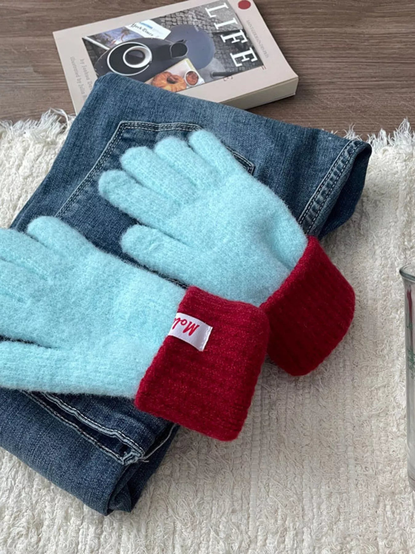 Cozy Knit Gloves with Ribbed Cuff -