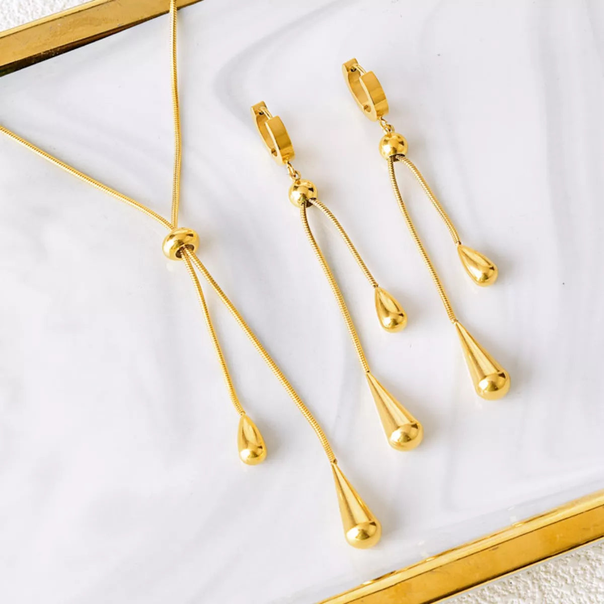 Teardrop Pendant Necklace and Earrings Jewelry Set - Gold One Size