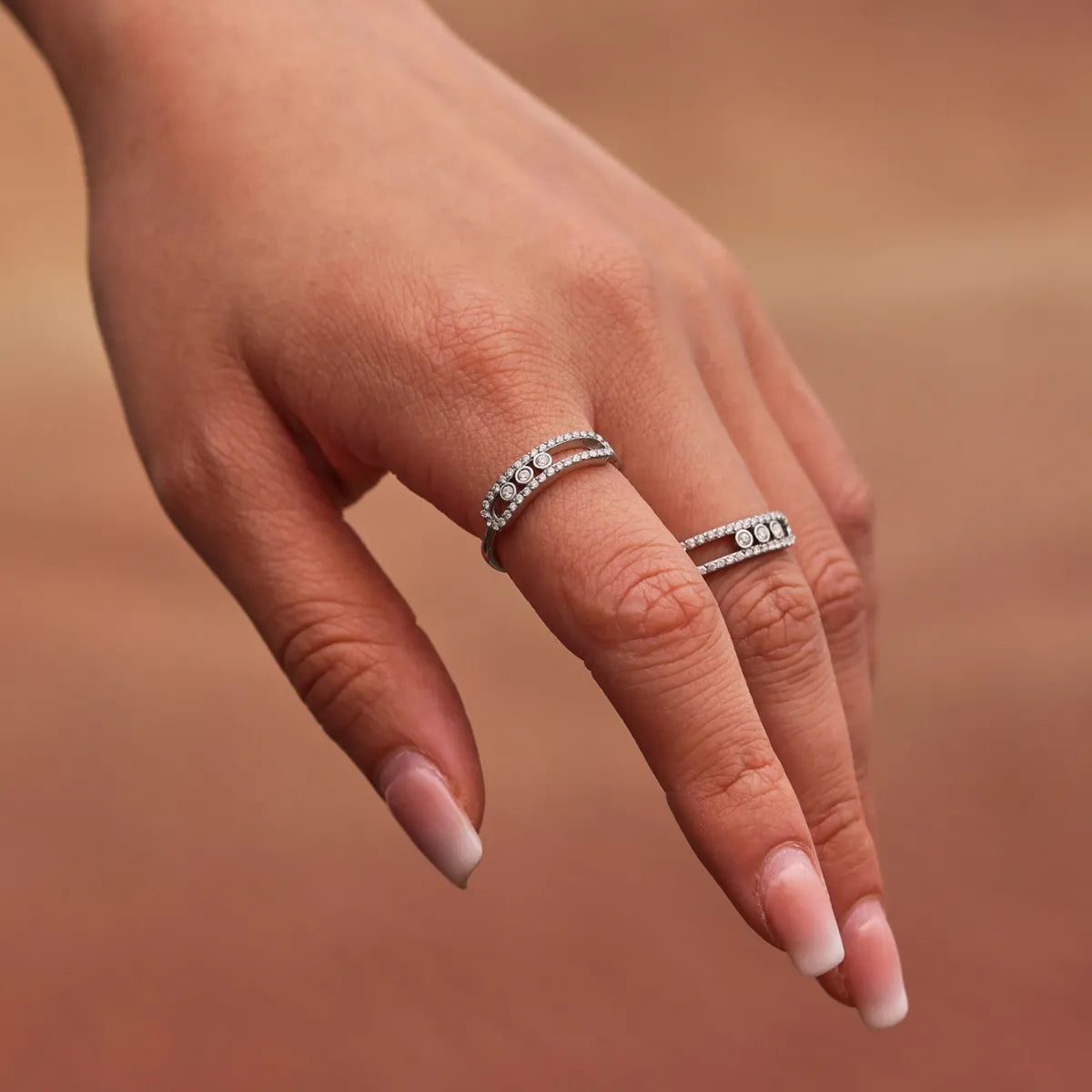 Moving Crystal Bar Necklace and Ring Jewelry Set -