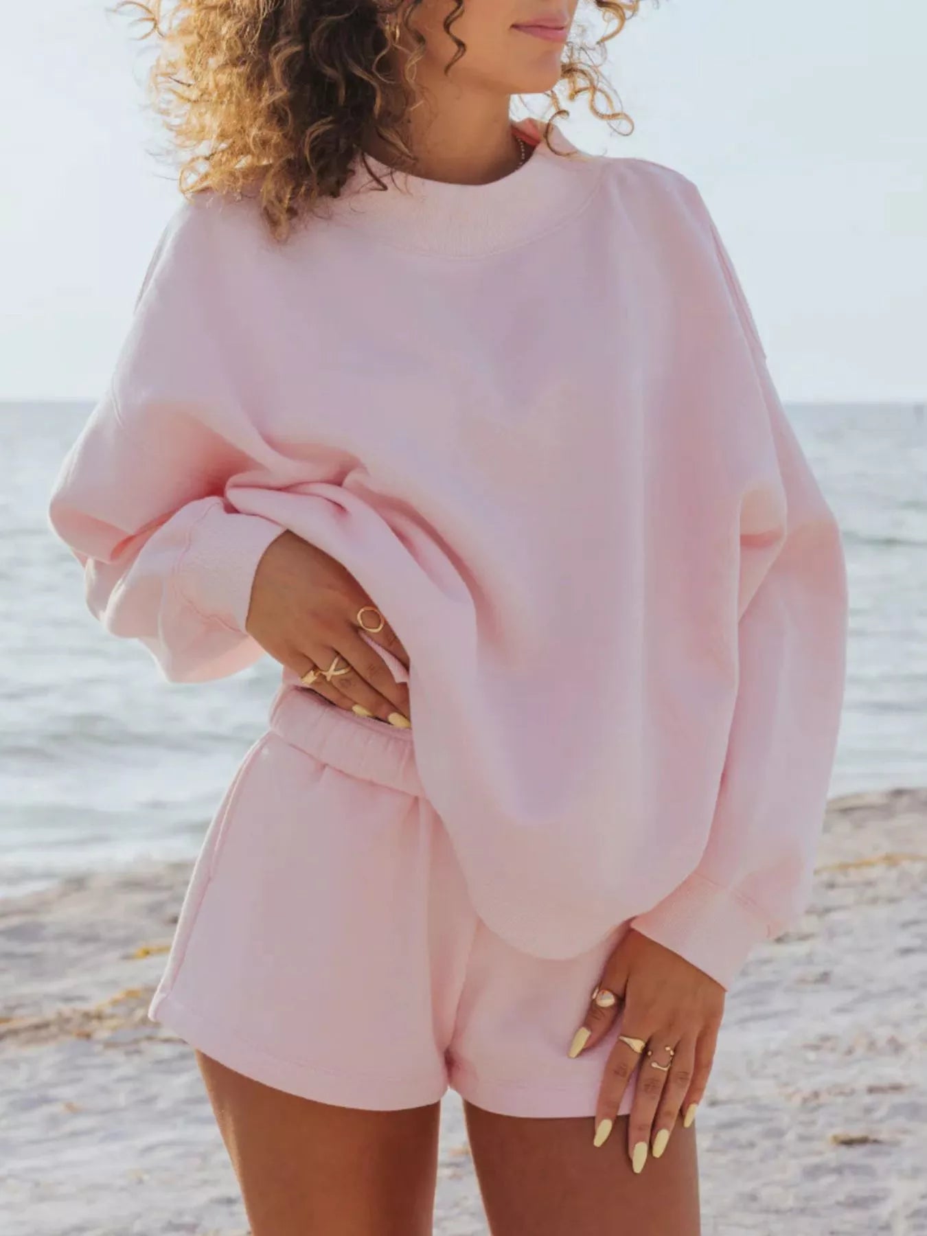Relaxed Fit Round Neck Sweatshirt and Shorts Set - Blush Pink