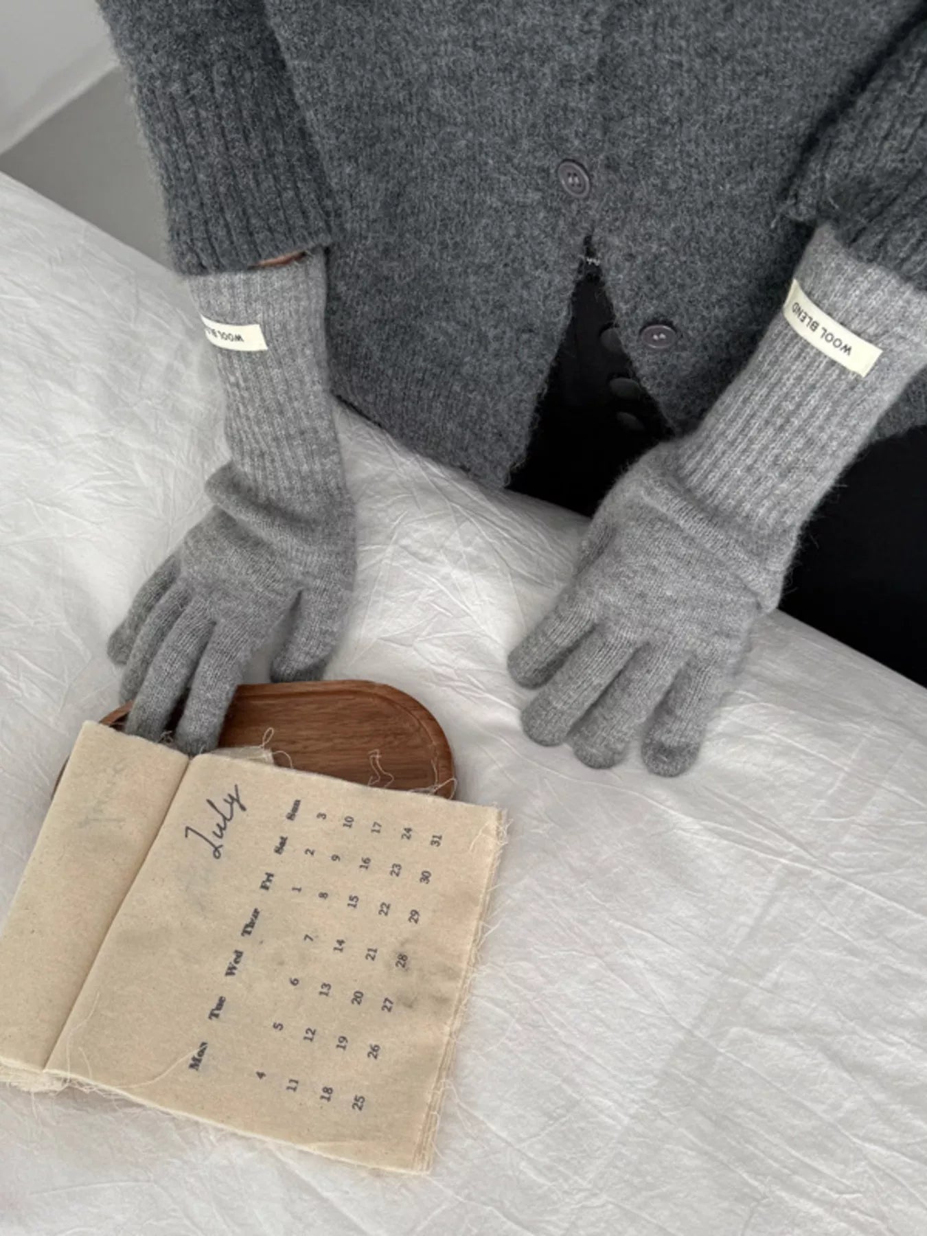 Warm Knitted Gloves - Light Gray One Size
