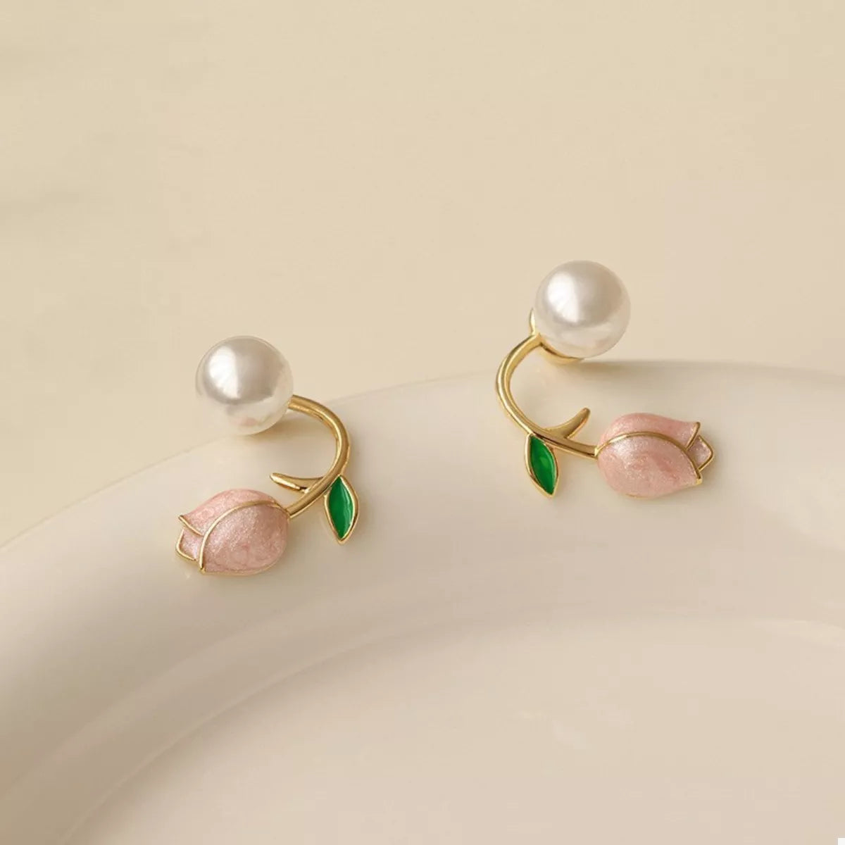 Flower Stud Earrings - Style A One Size