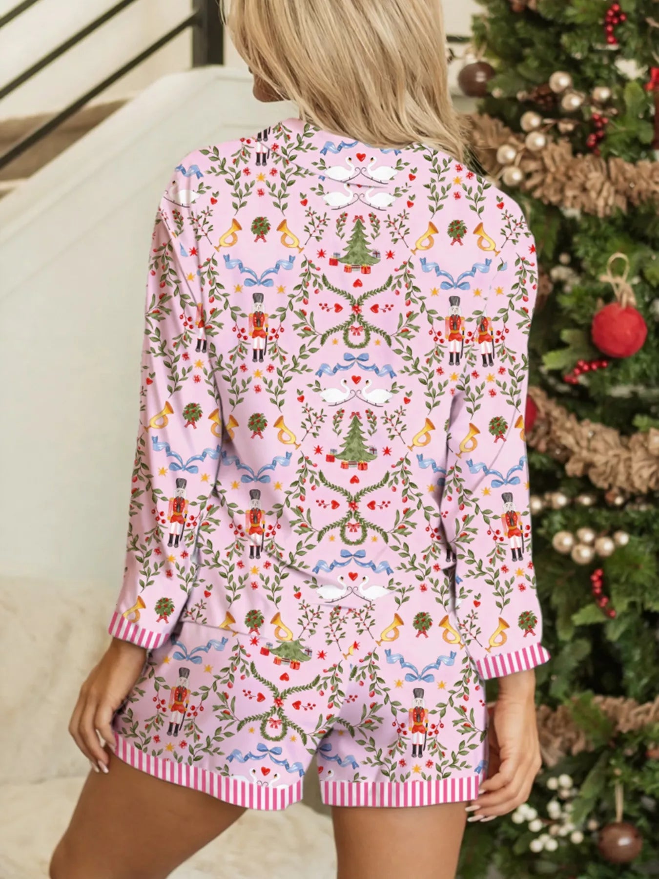 Holiday Print Nutcracker Long Sleeve Shorts Pajama Set -