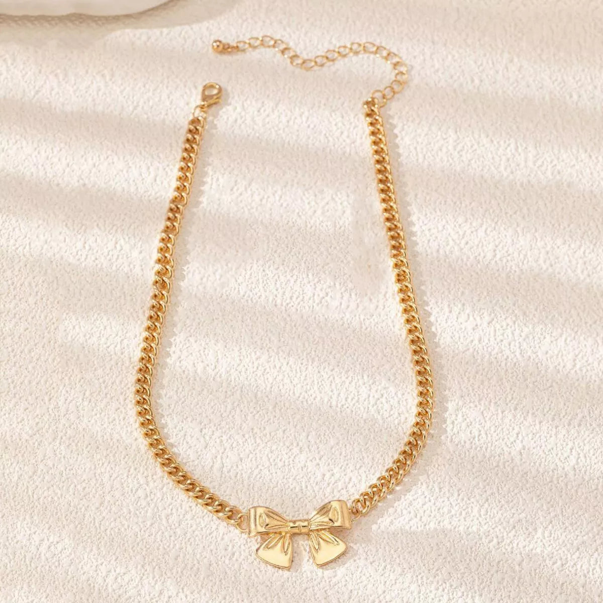Bowknot Chain Necklace -