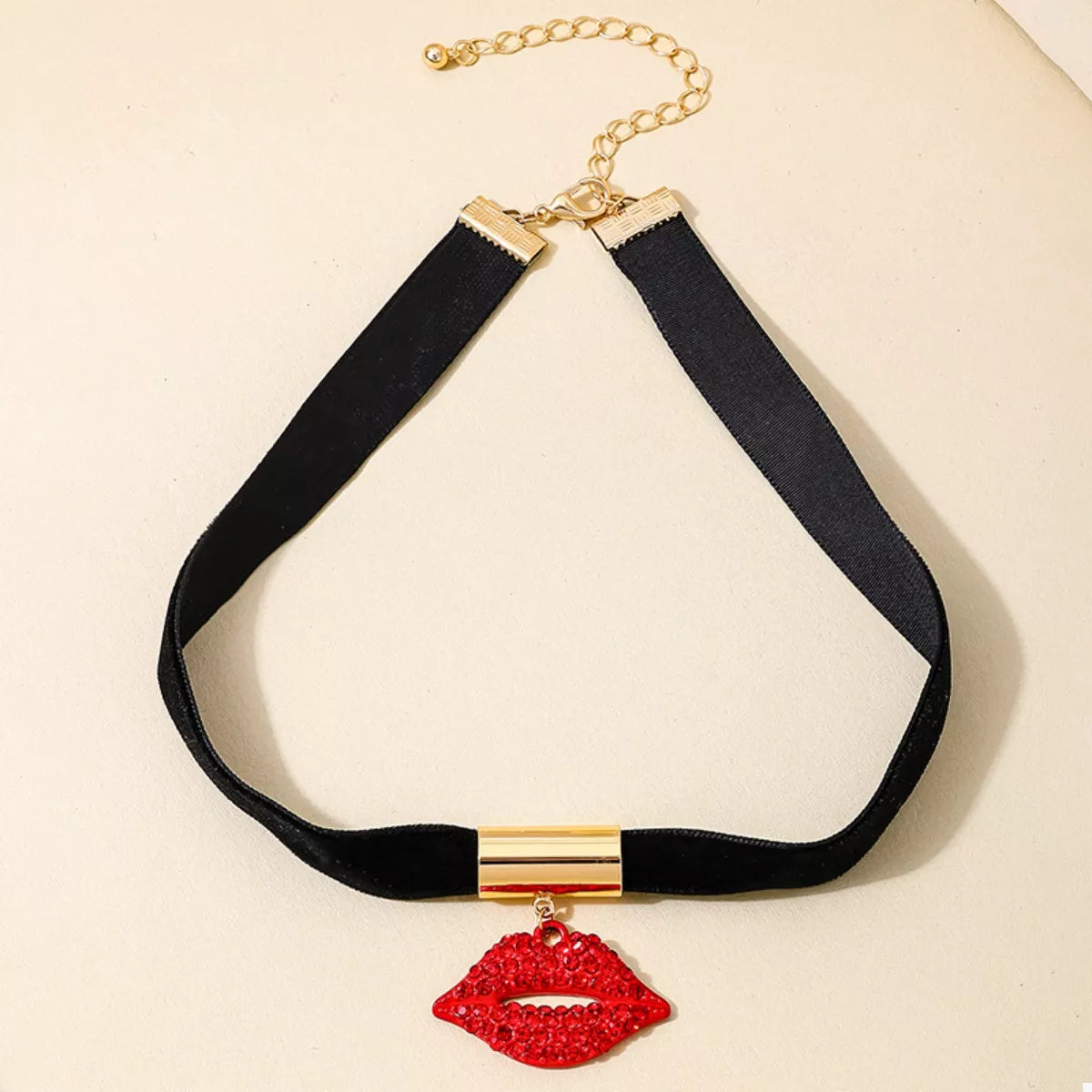 Rhinestone Lip Earrings and Necklace Jewelry Set -