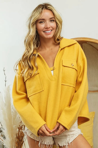 Flap Pockets Fleece Collared Sweatshirt -