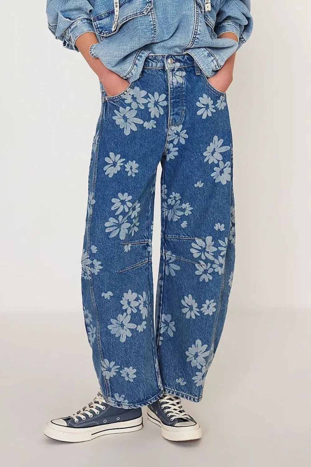 Flower Print Wide Leg Jeans - Medium