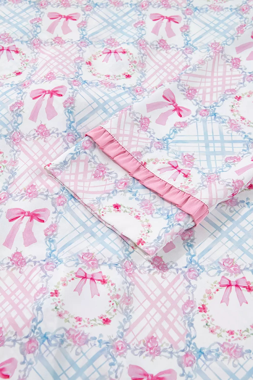 Wreath Pattern Tied Front Long Sleeve Pajama Set -