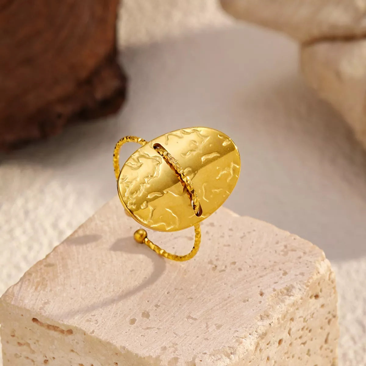 Hammered Disc Open Ring - Gold One Size