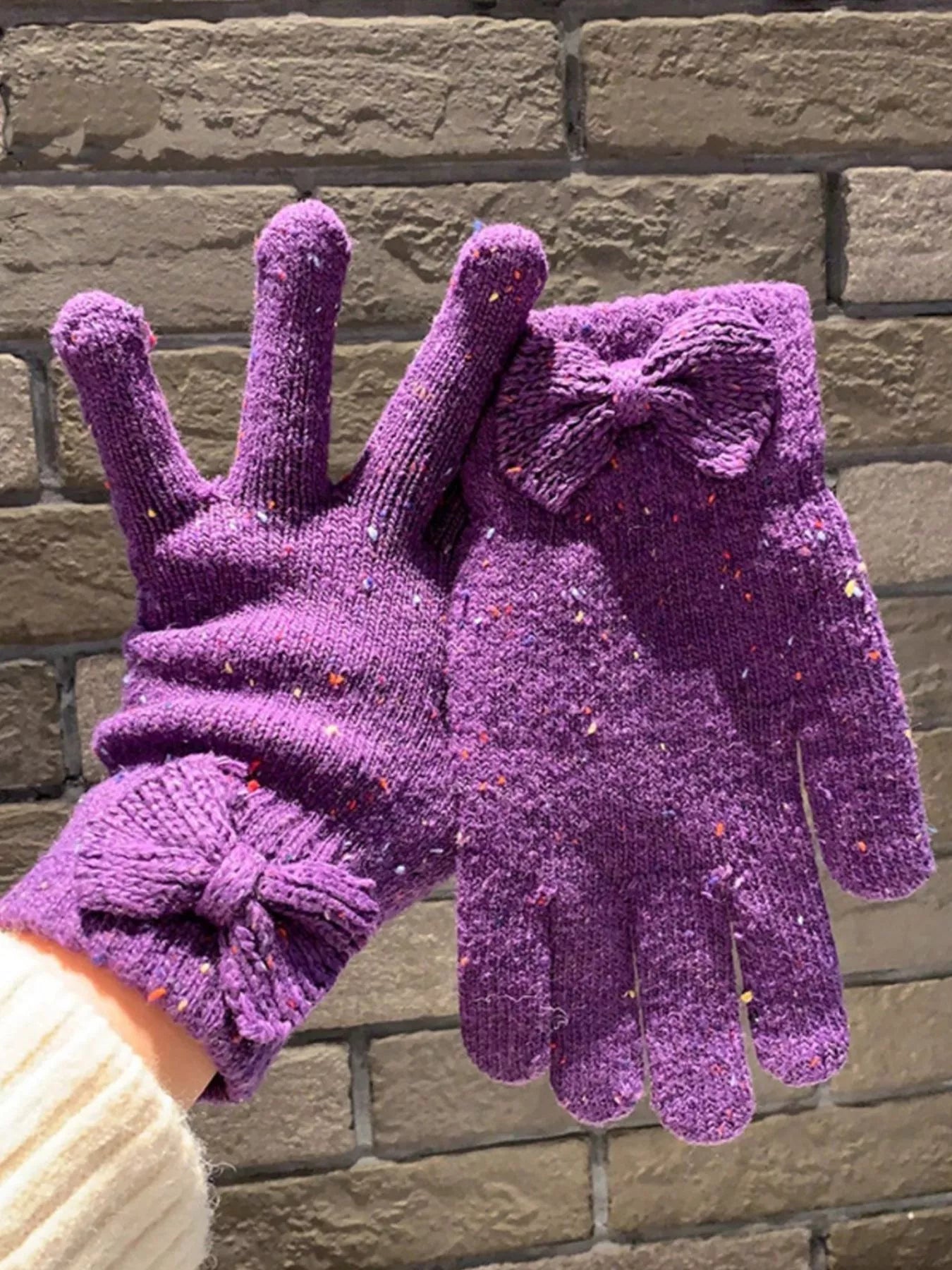 Knitted Bow Accent Gloves -