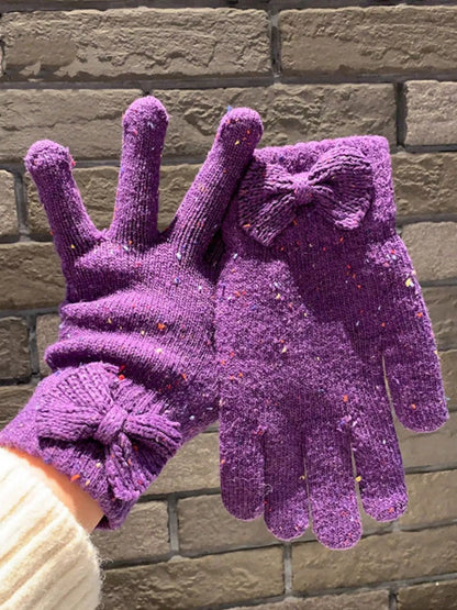 Knitted Bow Accent Gloves -